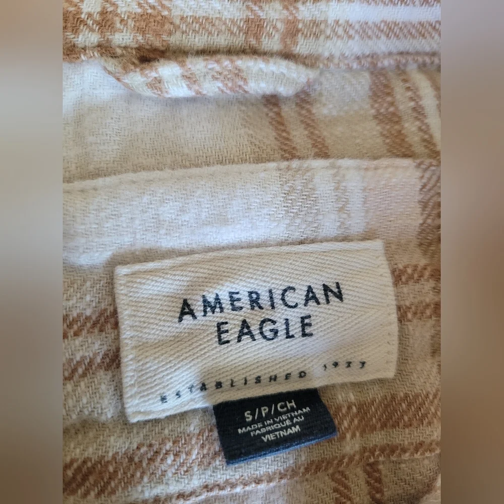 American Eagle Flannel Shirt Size S Brown Cream Plaid Unisex Super Soft Knit
